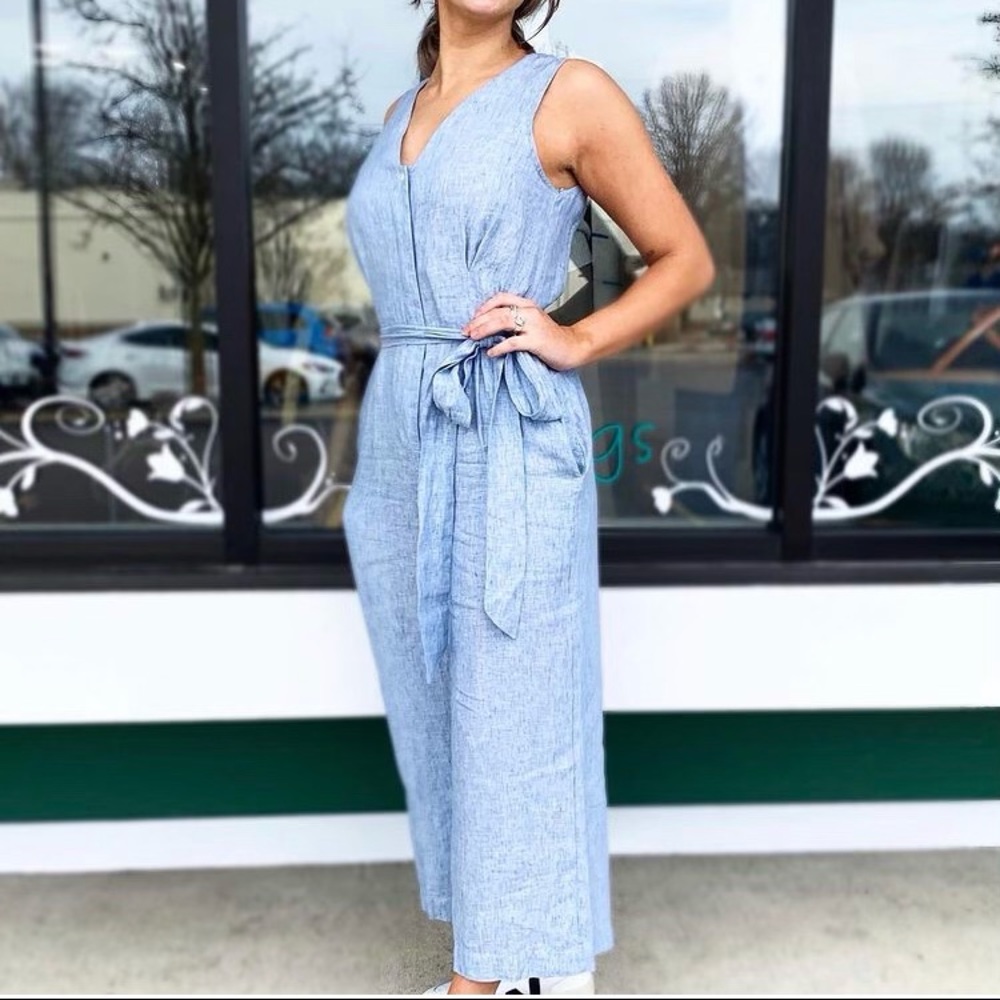 Trovata Birds of Paradis Sleeveless Linen Jumpsuit